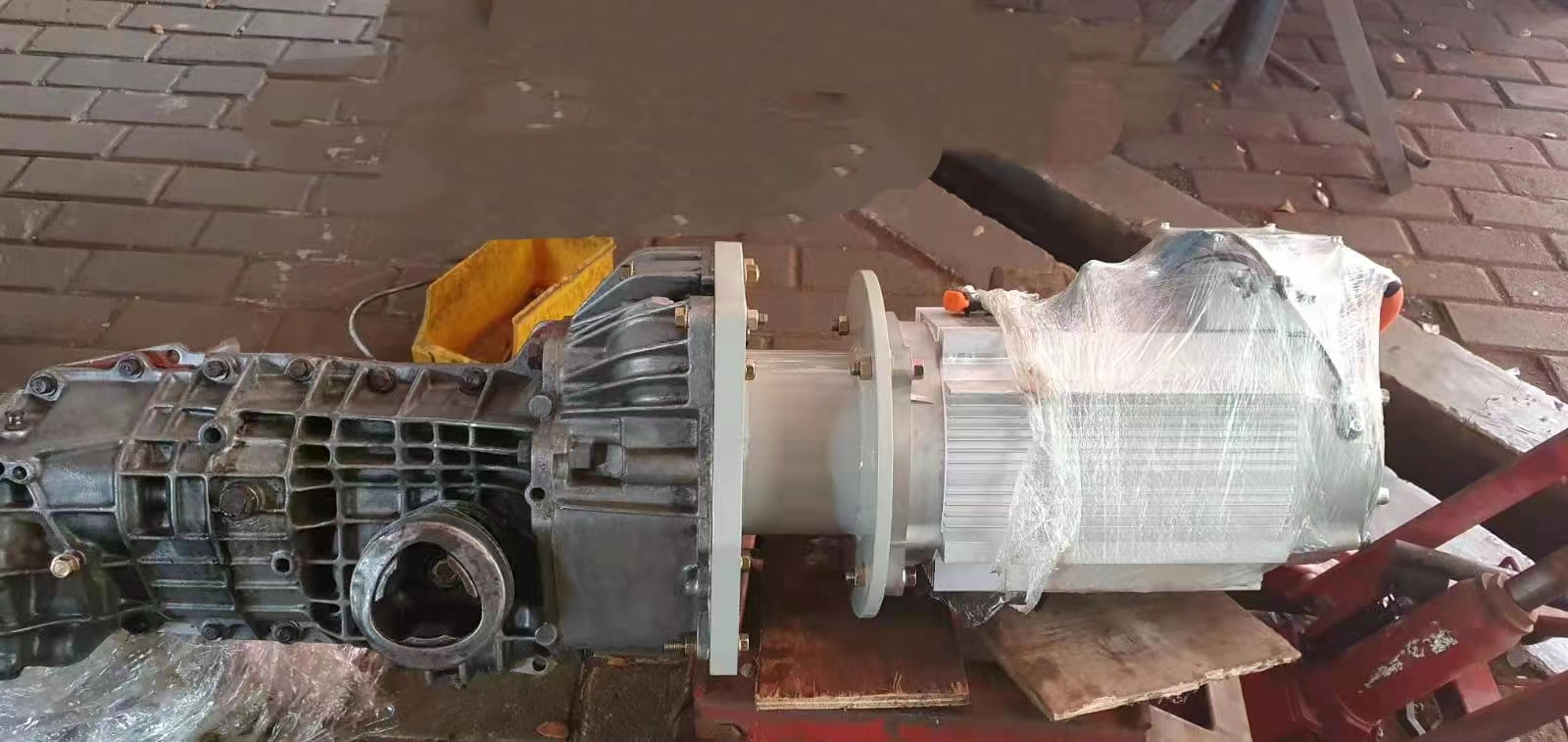 benz W 213 EV Conversion Solution 5 adaptor 3