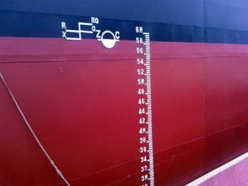 Electric Boat Conversion Process-Quick Overview of Marine Oil-to-Electric Retrofitting 1 吃水线