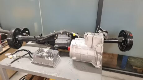 PMSM Motor Manufacturers: Top Suppliers for EV Conversion Projects 2 32KW motorrear axle RIGID